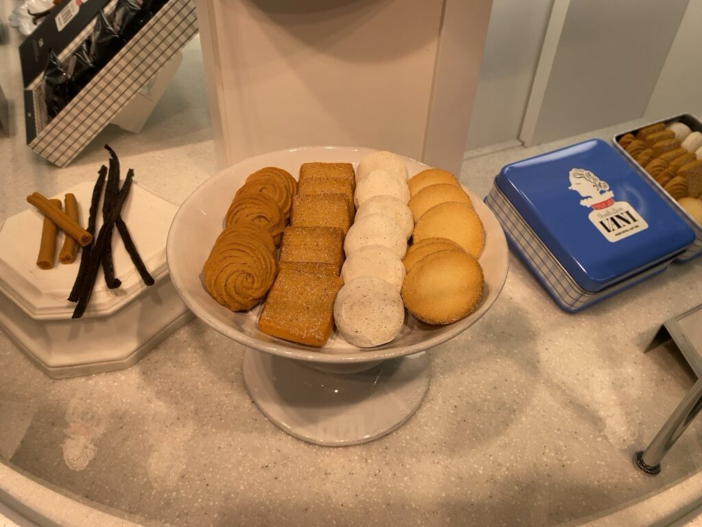 バニラお菓子専門店「VANI」クッキーボックス