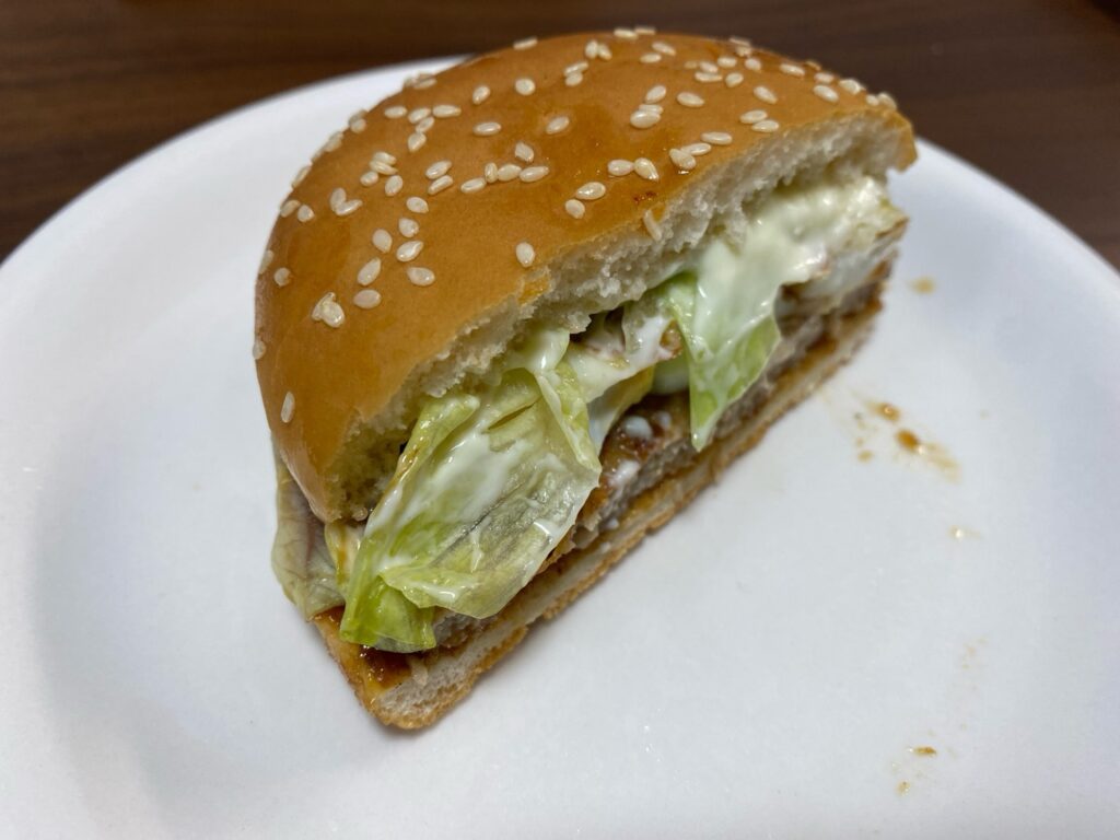 【マクドナルド】てりたまバーガー 2024 実食レビュー！半分に切る